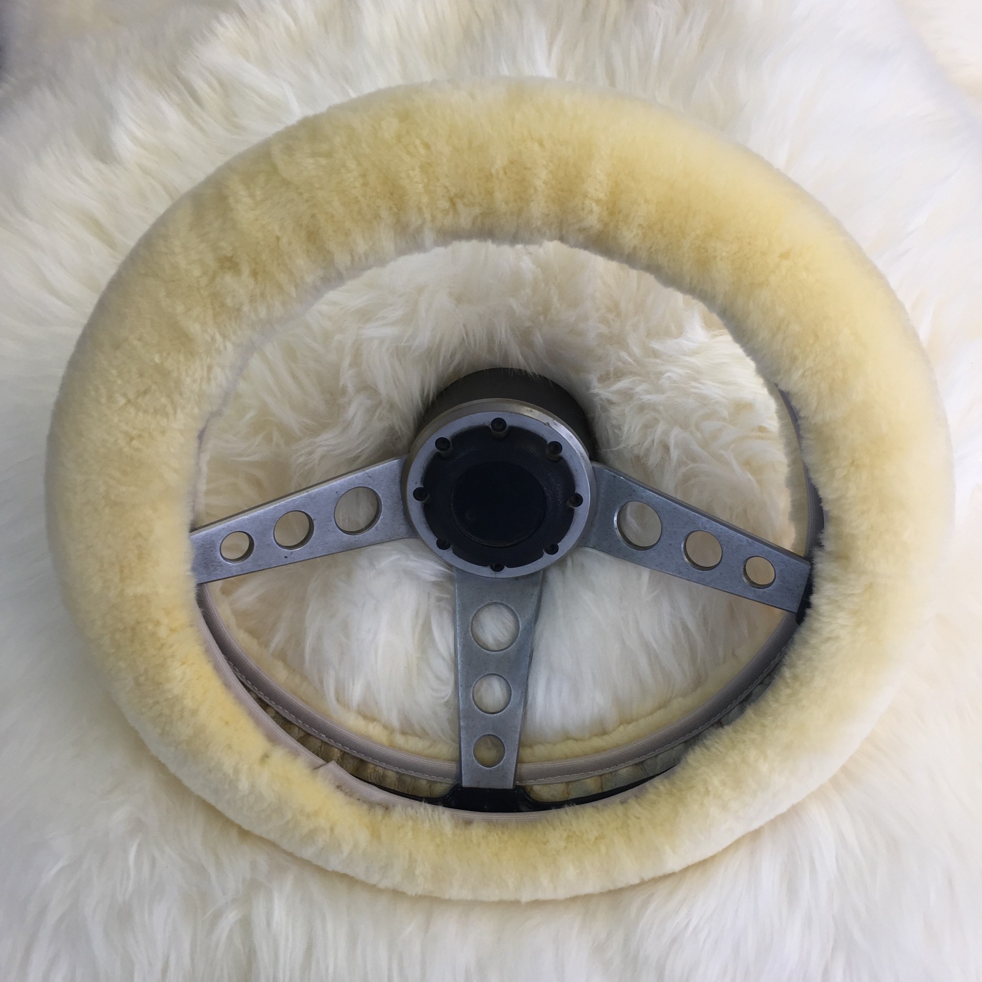 customized 100% sheepskin long wool steering